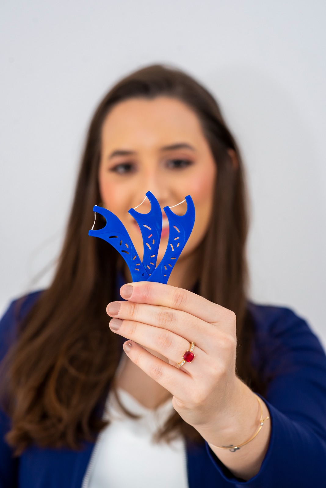 Retrato da Dra. Nathalia Salviano no consultório